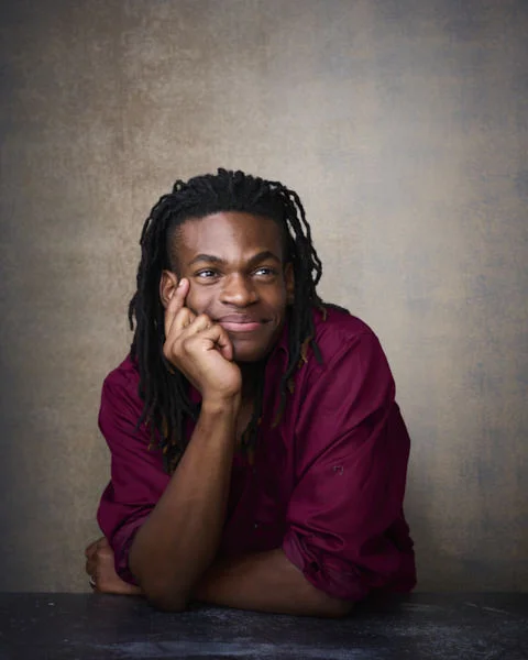 Actor DeShawn in casual shirt with confident expression for casting directors