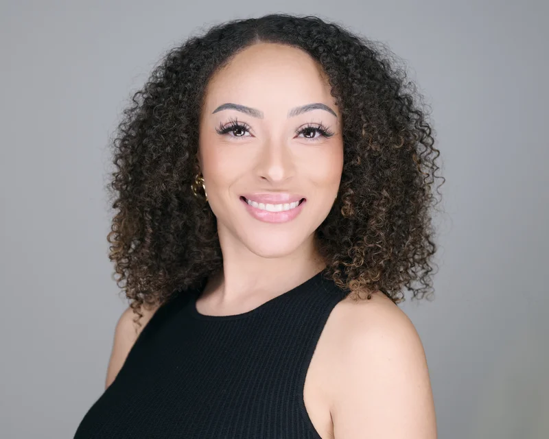 Professional headshot of business owner Mesa Arizona headshot photography