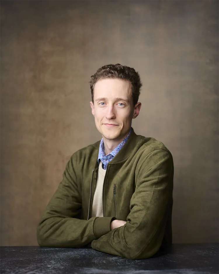 Professional headshot of Erich executive portrait Tempe Arizona