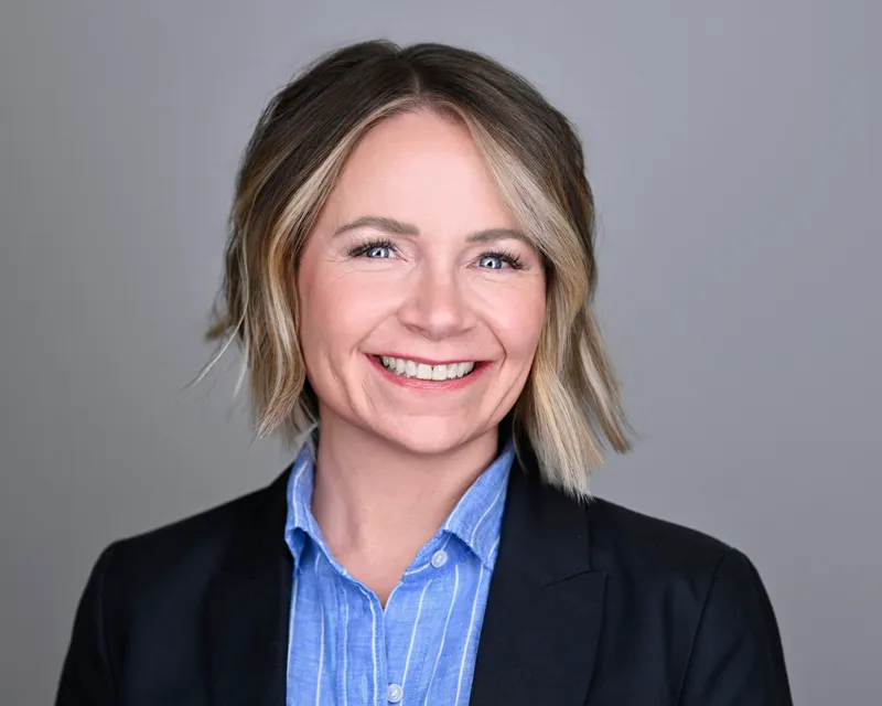 Professional Women Headshots Phoenix Arizona